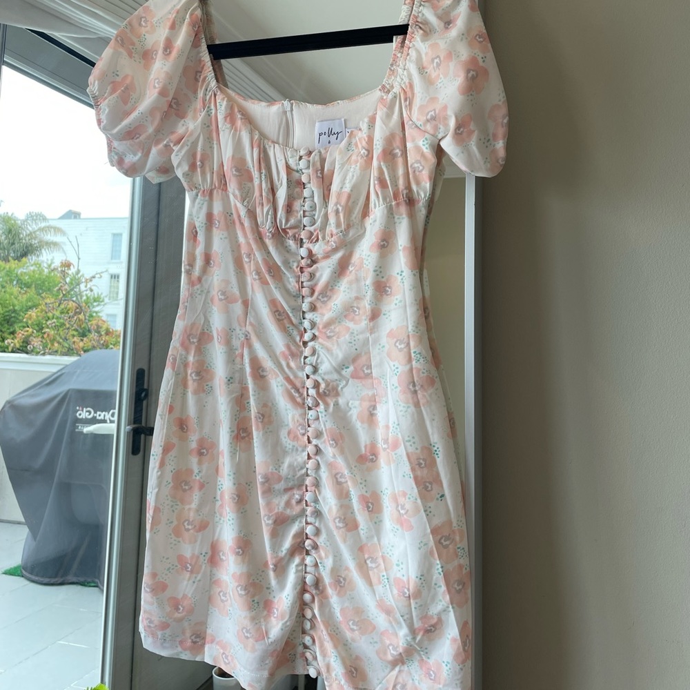 Super cute white and pink button down puffy sleeve princess Polly dress!